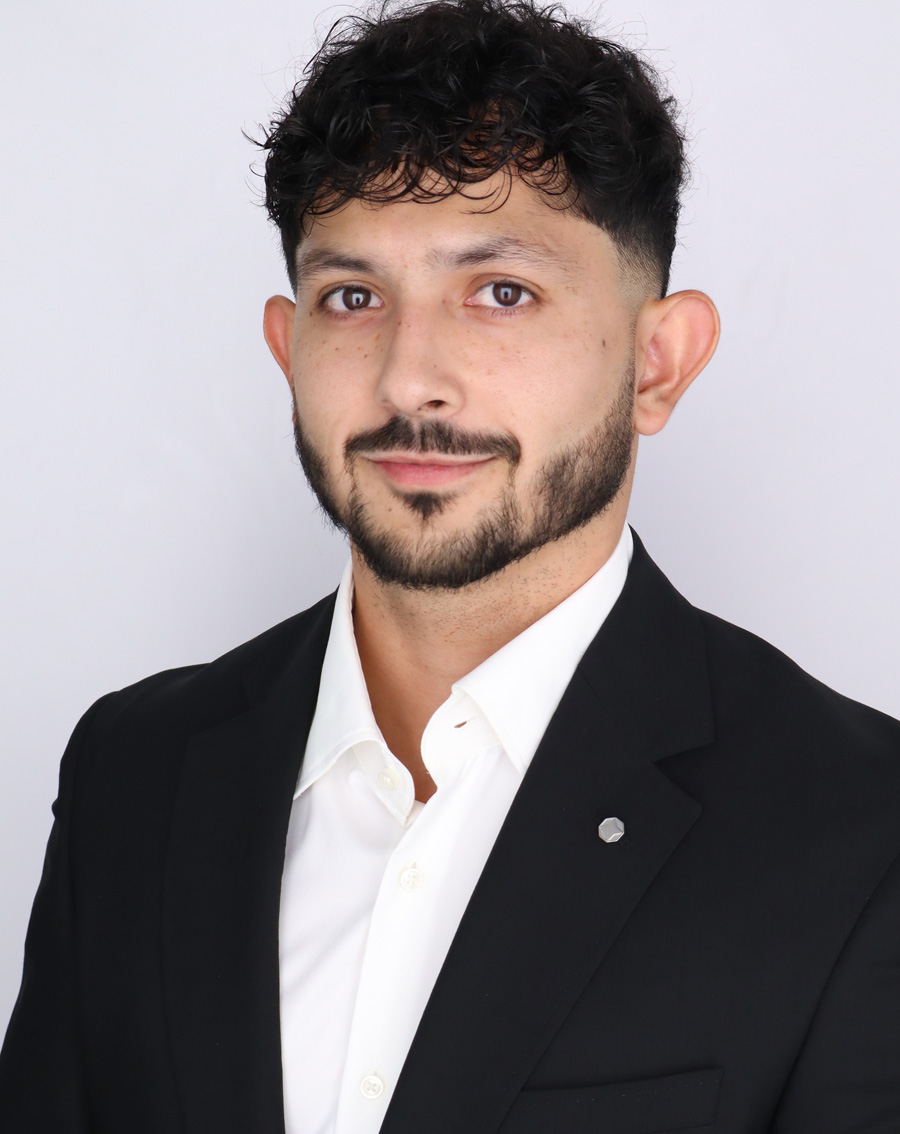 Headshot-2